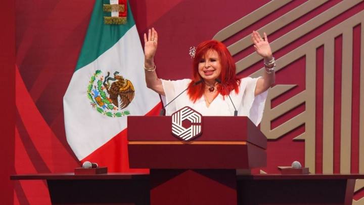 Layda Sansores viaja a Ámsterdam en medio de llamado a la austeridad