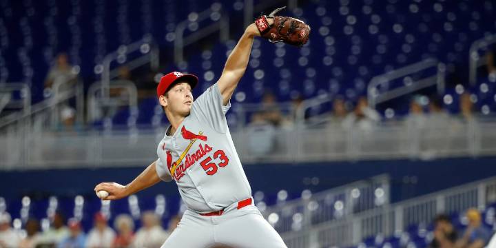 Alcántara works 7 sharp innings, Acosta homers for 1st career hit, Marlins beat Cardinals