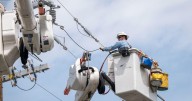 Florida Power & Light faces two-week hearing on proposed $1.7 billion rate hike settlement
