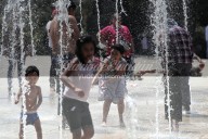 Se espera domingo de calor y lluvias dispersas en la Península de Yucatán; vigilan posible ciclón en el Atlántico