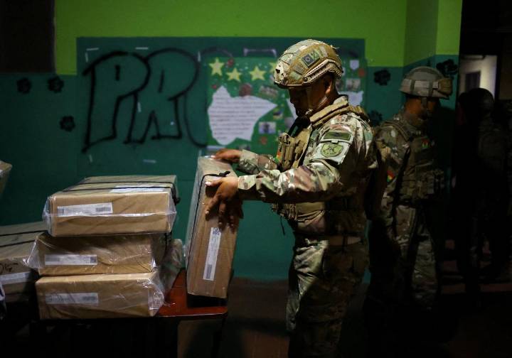 Bolivia vota hoy en unas elecciones que anuncian un giro a la derecha