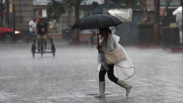 Lluvias afectan al menos 14 alcaldías de CDMX; activan alerta roja en Álvaro Obregón