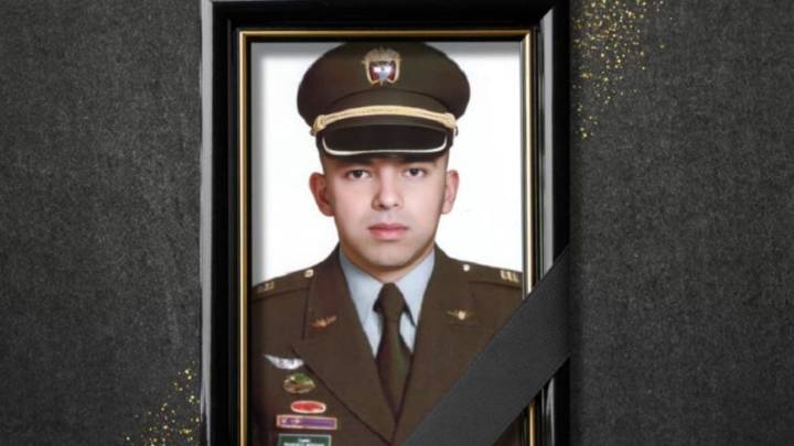 Rinden honores al capitán Merchán, piloto del helicóptero derribado
