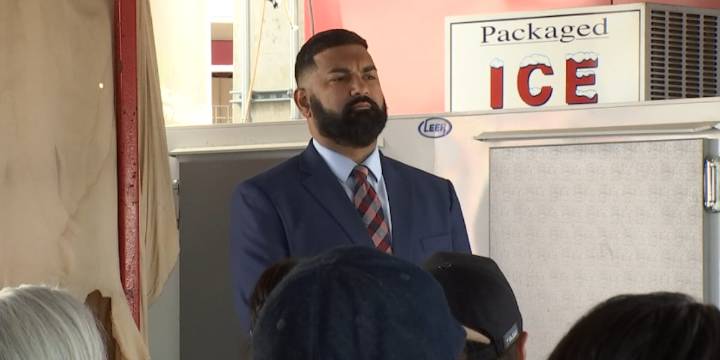 Broadacres Marketplace vendors attend ‘know your rights’ training