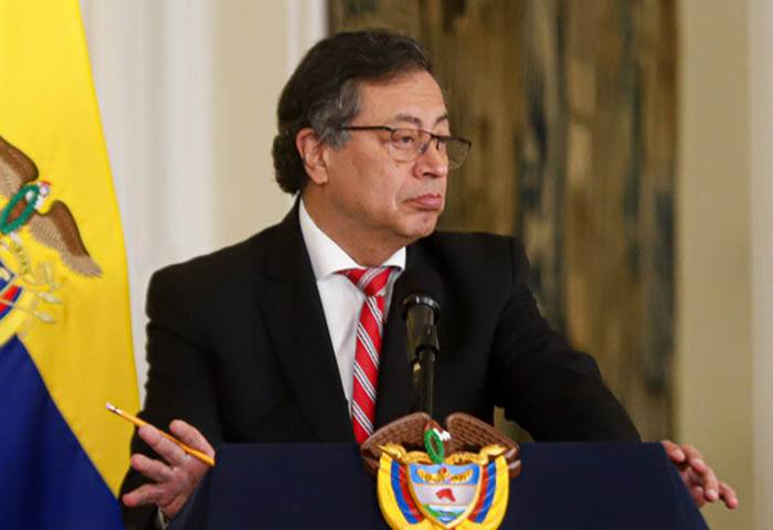 Petro asistió al encuentro en la Corte a pesar que Ibañez afirmó que estaba enfermo