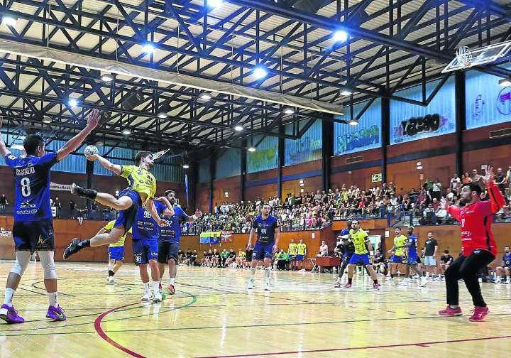 El Bidasoa cae con honor ante el Limoges