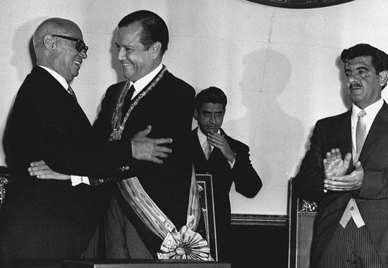 Desde cerro Felipe. Historia de la hegemonía y la despolarización en Venezuela (Etapa: Raúl Leoni