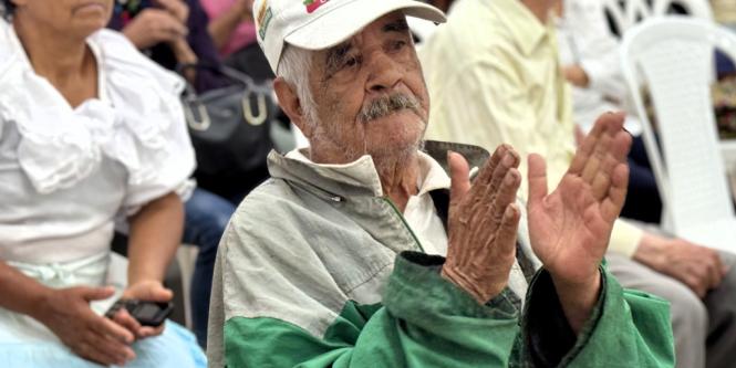 Cómo realizar el proceso de actualización de datos de adultos mayores para la transición al Pilar Solidario de Renta Ciudadana 