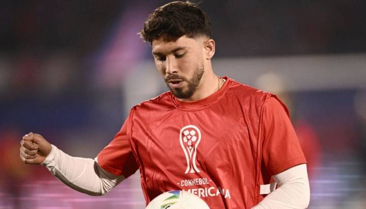 El emotivo gesto de Felipe Loyola con Gustavo Álvarez en cruce por la Copa Sudamericana