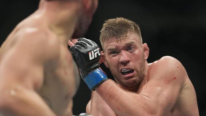 Dricus Du Plessis admits pressure is real ahead of Khamzat Chimaev fight