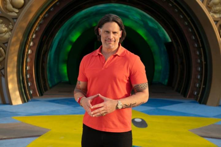 Peacock's Epic Universe show spotlights theme park, stars