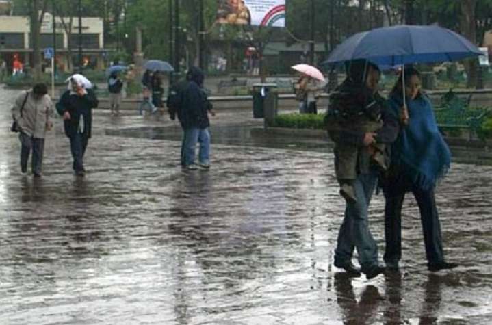 Sierra centro y sur registrará fuerte lluvia, granizo y nieve desde hoy hasta el martes 19