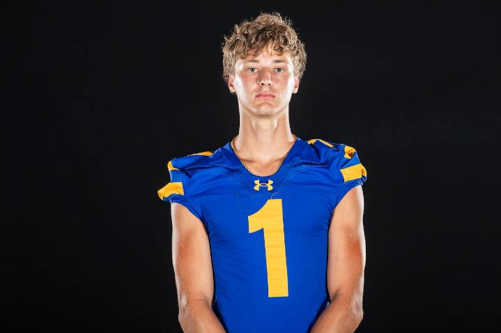 Kaiden Maurer accounts for four touchdowns, leads Line Mountain over Lewisburg