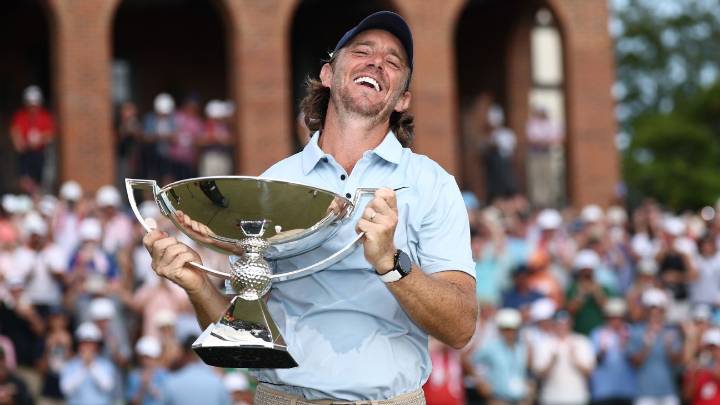 LeBron, Tiger, Caitlin Clark praise Tommy Fleetwood's FedEx Cup win