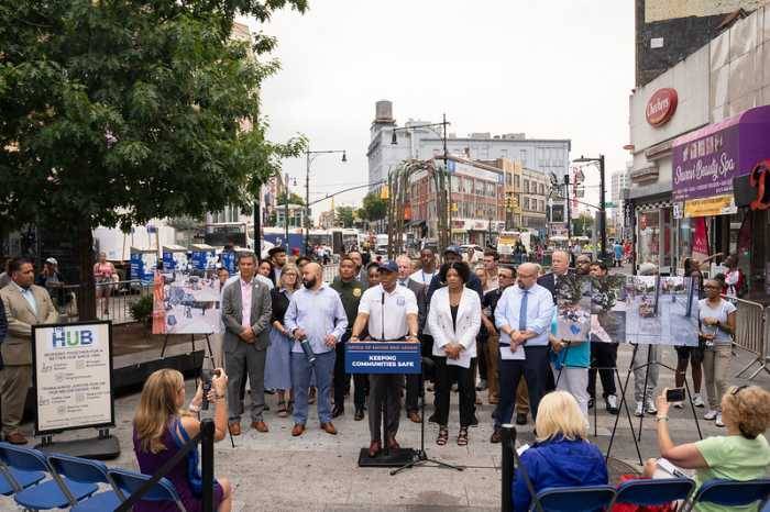 EXCLUSIVE: Torres calls for treatment plans for those city is chasing away from Roberto Clemente Plaza