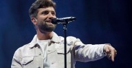 Pablo Alborán se sacude una relación que no va a más con pasos de "country" en 'Vámonos de aquí'