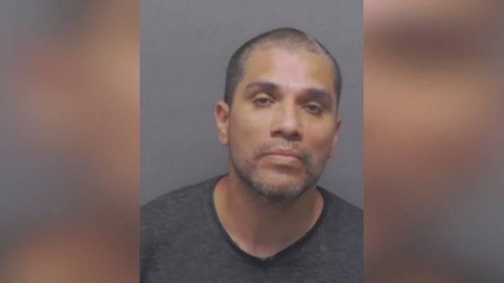 Man faces charges for threats against Bexar County judge