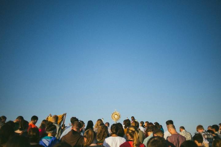 De Colombia al mundo: la vida y misión de los Peregrinos de la Eucaristía en España y América Latina
