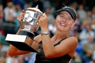 Maria Sharapova, Bryan brothers to be inducted into Tennis Hall of Fame