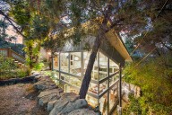 6 lush homes in the trees