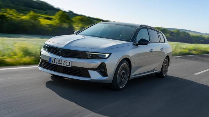 Este Opel Astra Sports Tourer supera los 1.200 km sin repostar, y no es un diésel
