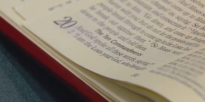 How Central Texas schools are implementing the 10 Commandments