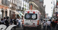 Ambulantes de la 11 de Marzo se enfrentan con inspectores por espacios en el Centro Histórico de Puebla