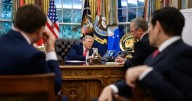 Trump rechaza enviar tropas de EU a Ucrania; pide a Zelenski ser “flexible” con Rusia