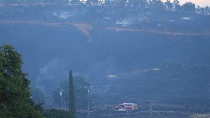 Evacuation orders lifted in 401-acre wildfire in Clearlake