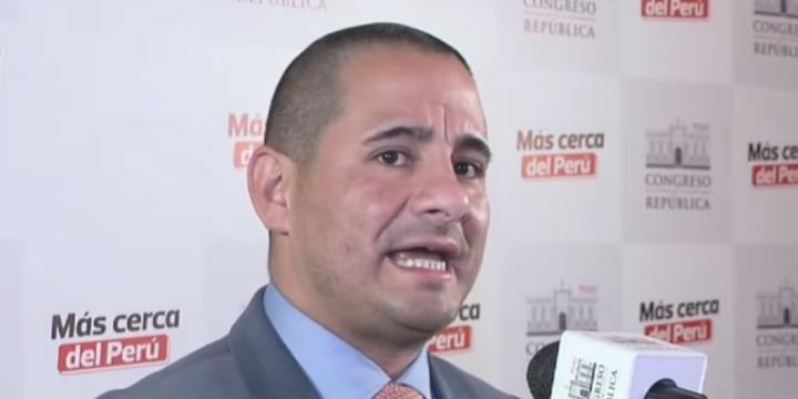 Fujimorismo retira propuesta de sueldos de S/35 mil para senadores y diputados en el Congreso bicameral