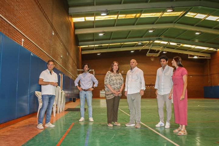 Mejoran el pabellón del colegio Virgen de Los Llanos