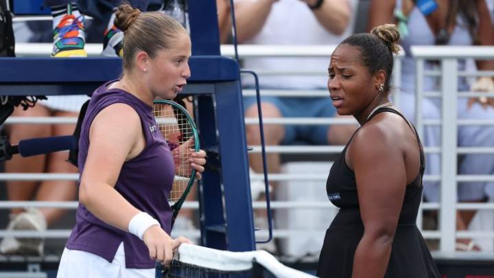 Why the absence of a common act of tennis sportsmanship led to heated on