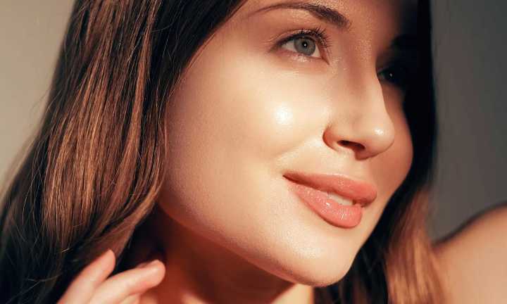 This Superfruit Extract Can Reduce Dark Spots, Wrinkles & More
