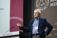 Inteligencia artificial. Qué se necesita para conseguir trabajo, según un economista que ganó el Nobel en 2010