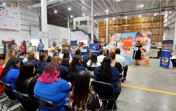Clientes de S-Mart aportan más de 3.8 millones de pesos en redondeo