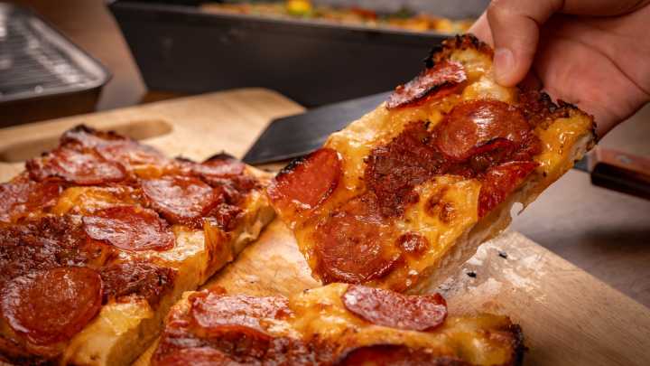 Wait — These 8 Popular Restaurant Chains Are Actually From The Detroit Area?