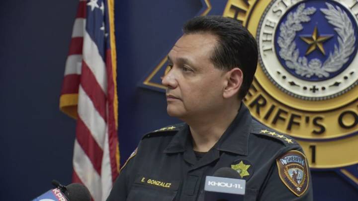 Harris County sheriff to discuss Alexis Jovany Cardenas' death while leaving jail, video