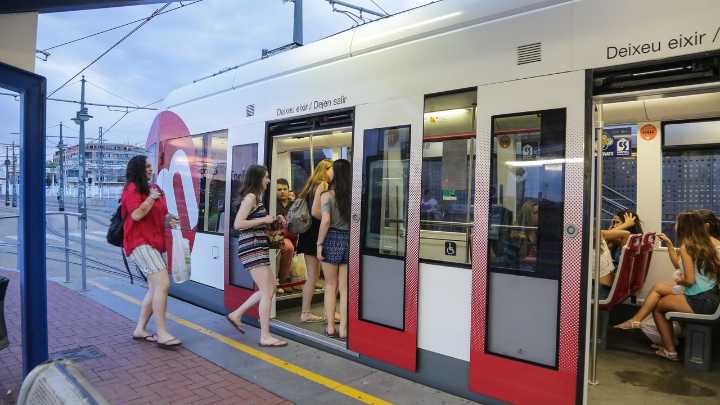 Metrovalencia anuncia huelga los días 1 y 8 de septiembre coincidiendo con la vuelta al trabajo y al colegio