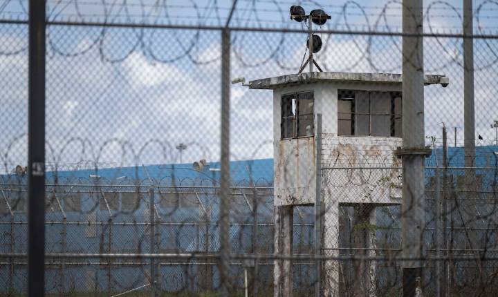 Acusan a hombre por agresión a su tío al negarse a darle la tarjeta del PAN