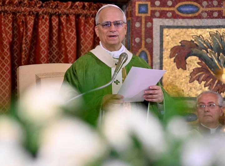 Papa León XIV envía mensaje a Zelenski e insta a la paz y el diálogo en Ucrania
