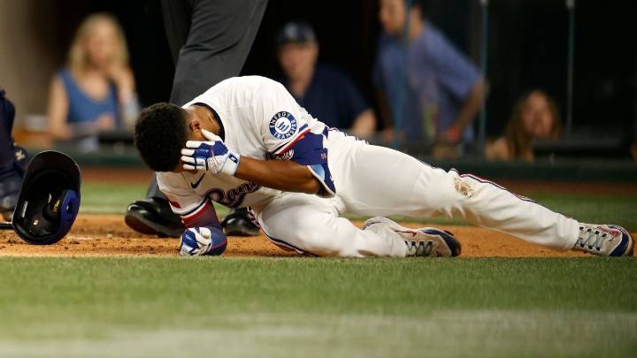 Rangers' Marcus Semien out of lineup due to sore wrist