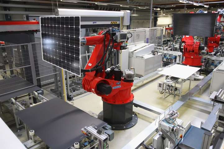 US manufacturing investment stumbles as clean tech cancellations pile up