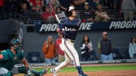 Steven Kwan hits sacrifice fly in 9th to lift the Guardians past the Mariners, 5