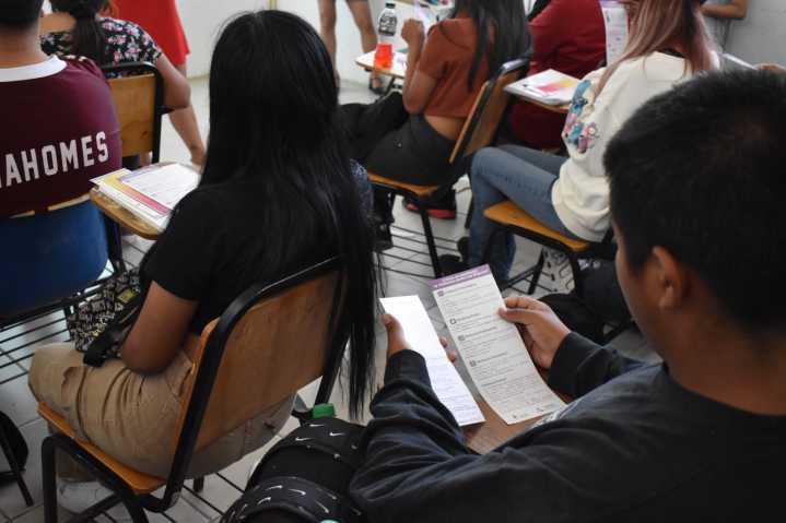 Previene IMM violencia de género en la comunidad