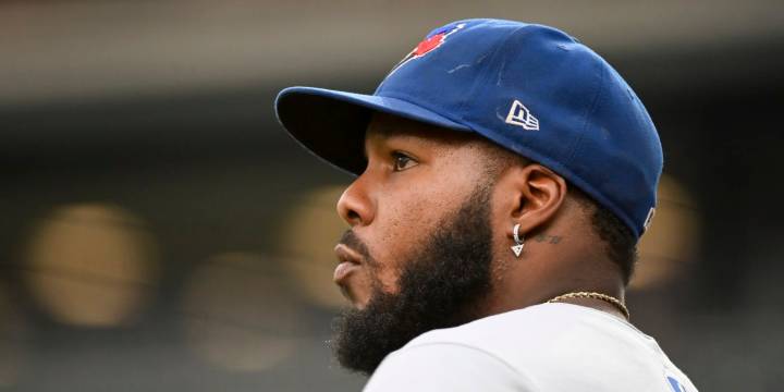 Vladimir Guerrero Jr. day to day with hamstring inflammation