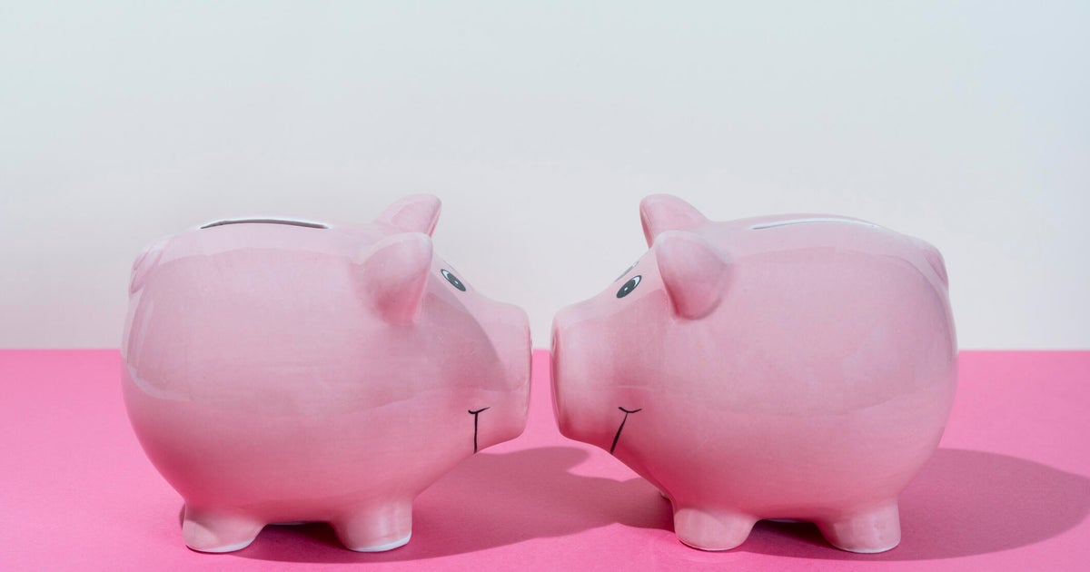 $100,000 CD vs. $100,000 high-yield savings account: Which earns more interest now?