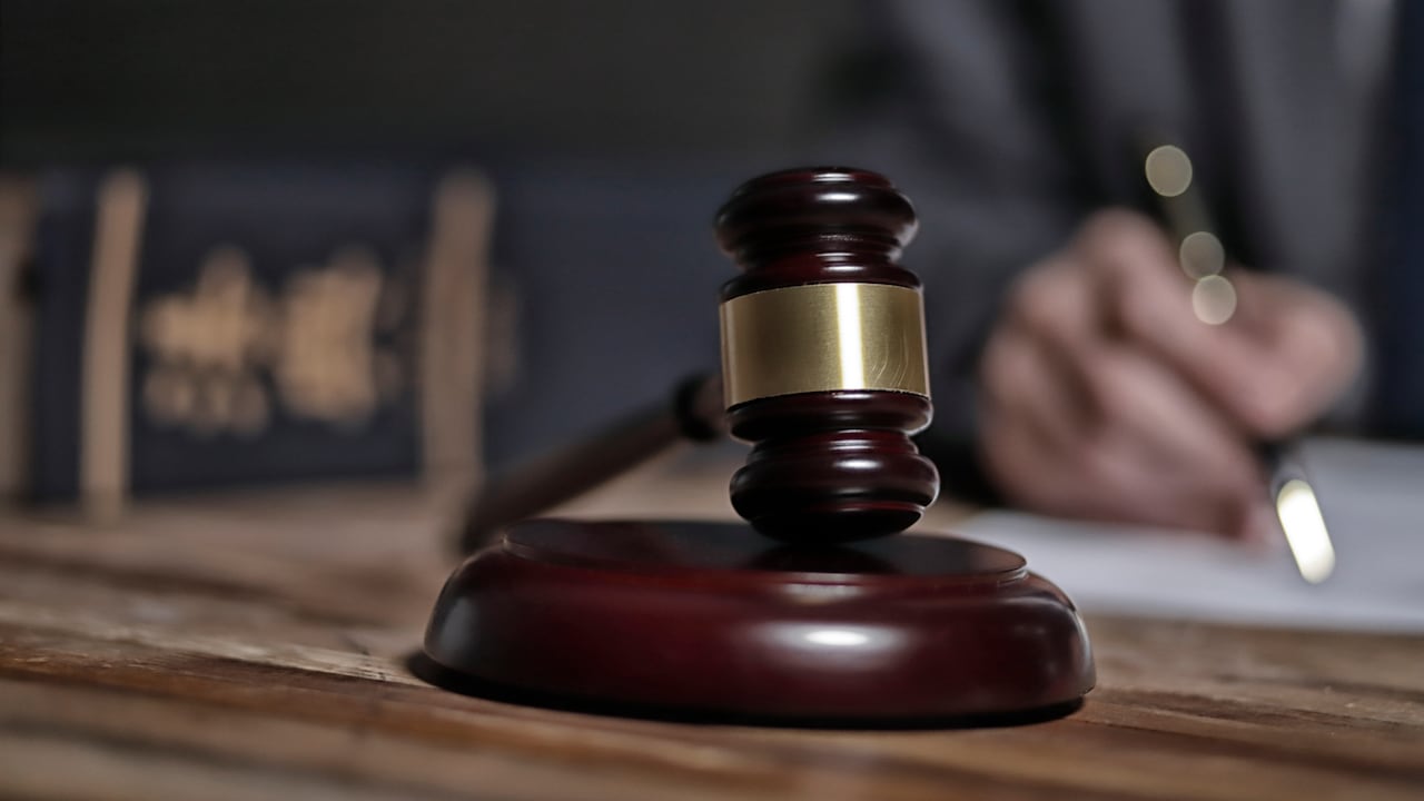 La paradoja judicial colombiana: más casos, menos jueces