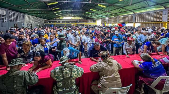 Presidente Maduro: Las fuerzas populares constituyen un bloque inquebrantable