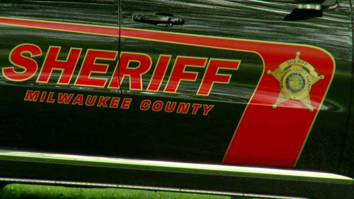 I-43 southbound lanes back open after fatal crash involving a motorcycle and SUV