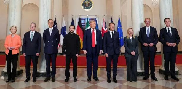 Trump ofrece garantías de seguridad a Zelenski y se muestra optimista sobre una trilateral con Putin